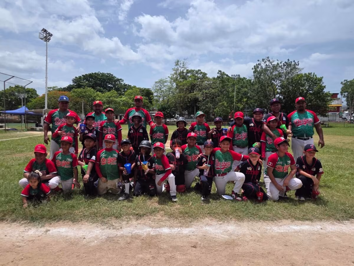Concluye cuadrangular infantil de béisbol entre emoción, entrega y grandes encuentros