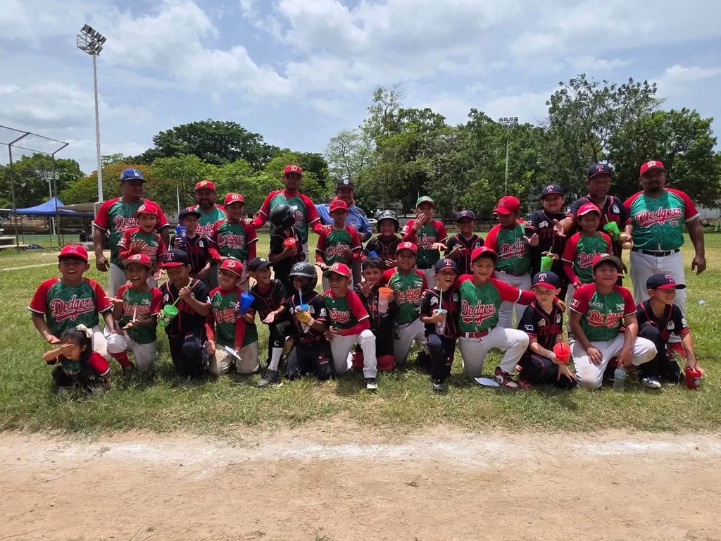 Concluye cuadrangular infantil de béisbol entre emoción, entrega y grandes encuentros