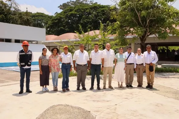 Supervisan rehabilitación de espacios en la Zona Arqueológica de Comalcalco