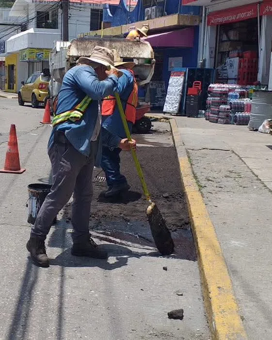 Caravana Acuática lleva salud y bienestar a comunidades ribereñas de Jonuta