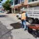 Continúan trabajos de bacheo en vialidades de Centro durante el fin de semana