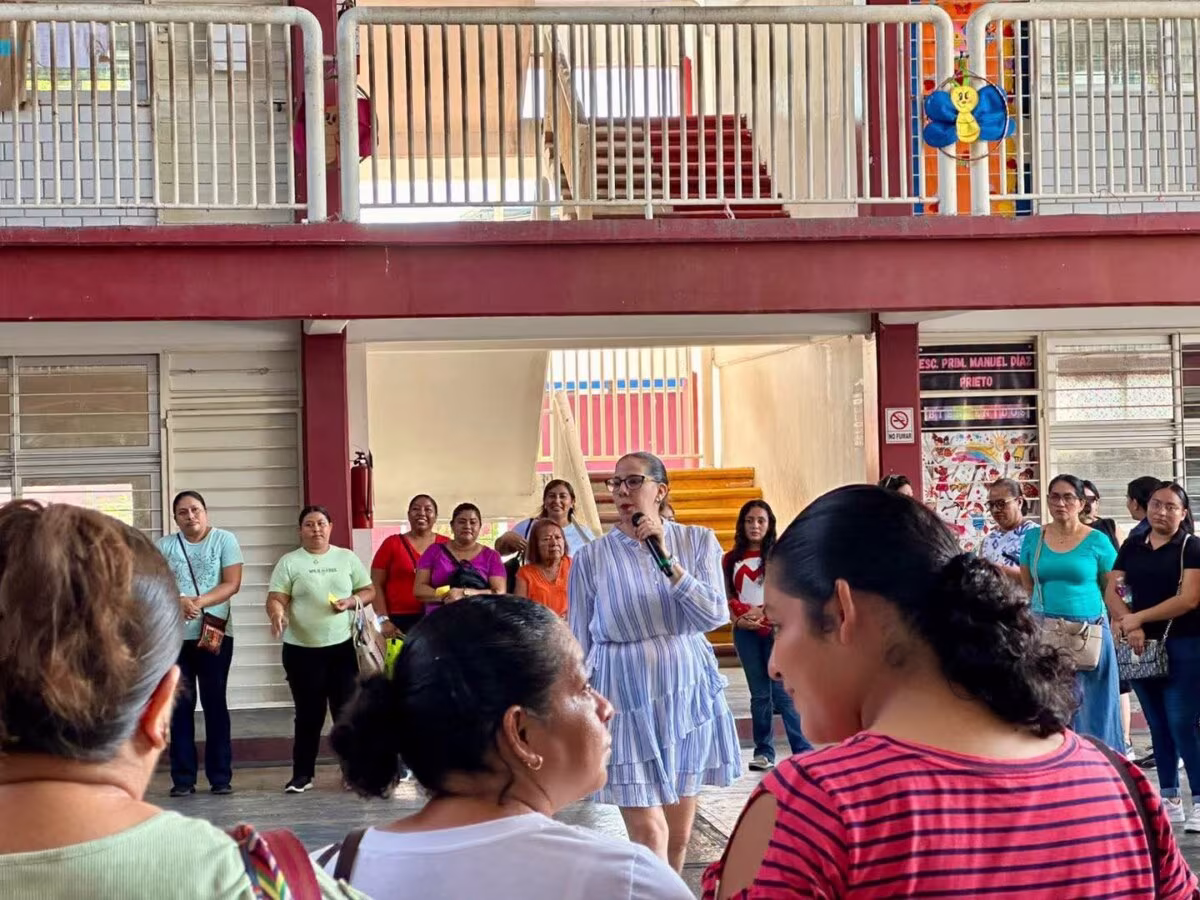 Más de 100 mujeres participan en talleres de capacitación del programa Mujeres al Centro