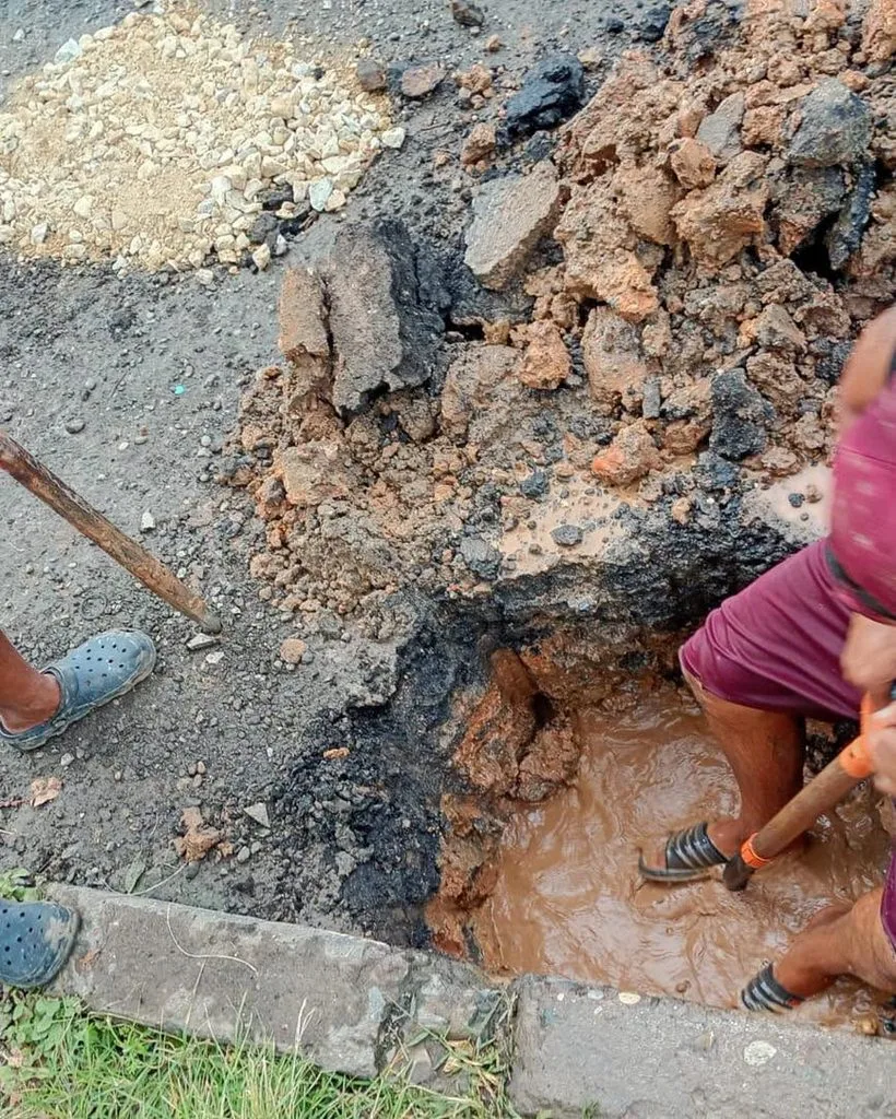 SAS repara fugas de agua en nueve puntos del municipio de Centro